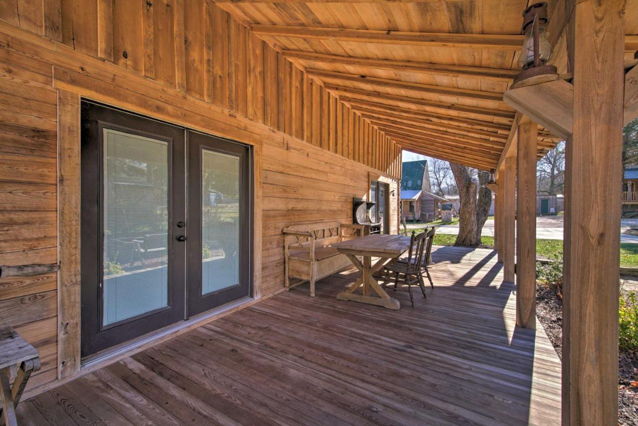 Quiet Hollister Cabin Walk To Lake Taneycomo Exterior foto