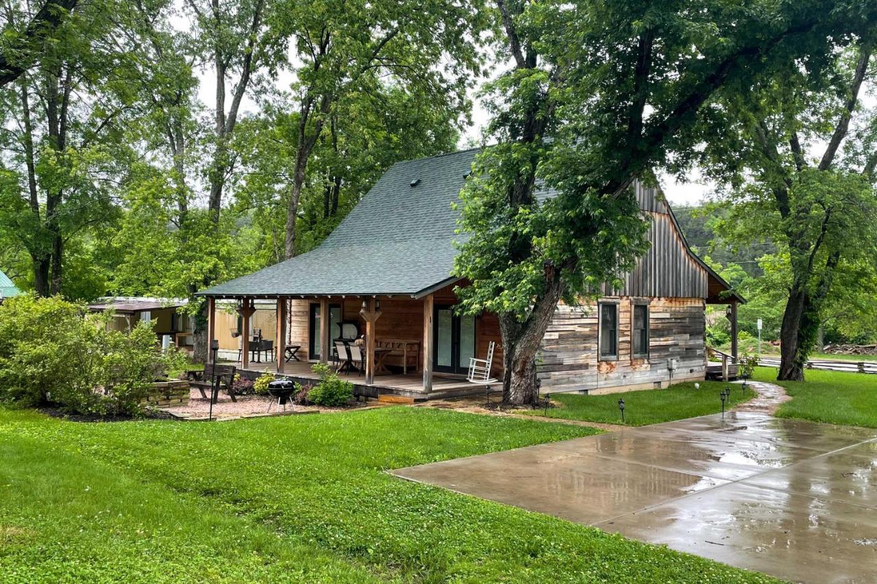 Quiet Hollister Cabin Walk To Lake Taneycomo Exterior foto